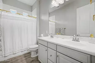 7637 S Barlow Dr, Gilbert, AZ 85298 - Photo 43