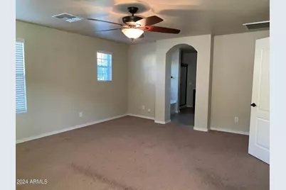 957 S Wallrade Lane, Gilbert, AZ 85296 - Photo 9