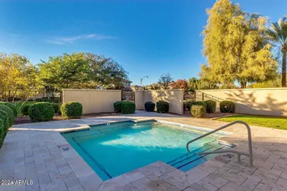957 S Wallrade Lane, Gilbert, AZ 85296 - Photo 33