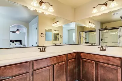 957 S Wallrade Lane, Gilbert, AZ 85296 - Photo 3