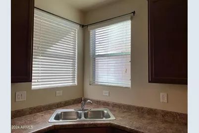 957 S Wallrade Lane, Gilbert, AZ 85296 - Photo 13