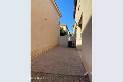 957 S Wallrade Lane, Gilbert, AZ 85296 - Photo 17