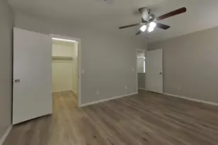 11807 W Aster Dr, El Mirage, AZ 85335 - Photo 9