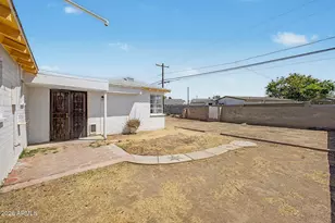 4201 N 49th Ave, Phoenix, AZ 85031 - Photo 27