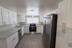 2627 N 70th Pl, Scottsdale, AZ 85257 - Photo 5