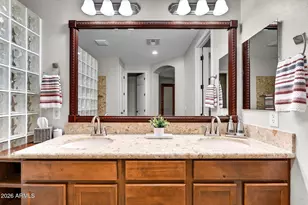 2762 E Carob Dr, Gilbert, AZ 85298 - Photo 29