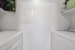 1880 E Morten Ave, Phoenix, AZ 85020 - Photo 21