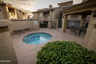 1880 E Morten Ave, Phoenix, AZ 85020 - Photo 25