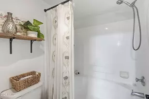 1880 E Morten Ave, Phoenix, AZ 85020 - Photo 17