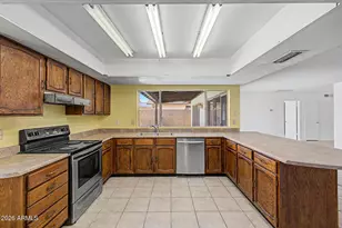 5208 W Shangri La Rd, Glendale, AZ 85304 - Photo 15