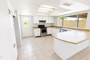 5208 W Shangri La Rd, Glendale, AZ 85304 - Photo 15
