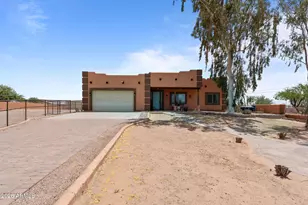32707 N 227th Ave, Wittmann, AZ 85361 - Photo 11