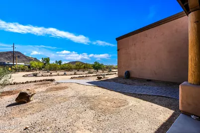43811 N 18th Street, New River, AZ 85087 - Photo 11