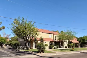 4530 E Rhonda Dr, Phoenix, AZ 85018 - Photo 5