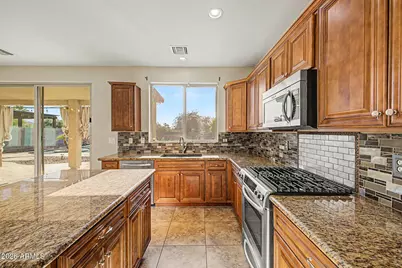 8312 S 15th Street, Phoenix, AZ 85042 - Photo 17