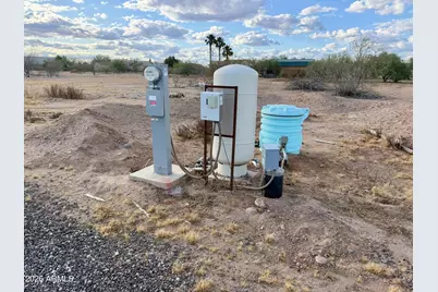 25Xxx W Madre Del Oro Drive #2, Wittmann, AZ 85361 - Photo 3
