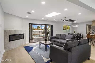 11021 N 44th Street, Phoenix, AZ 85028 - Photo 9