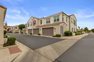2477 W Market Pl, Chandler, AZ 85248 - Photo 37