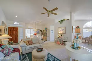 18627 N 84th Dr, Peoria, AZ 85382 - Photo 9