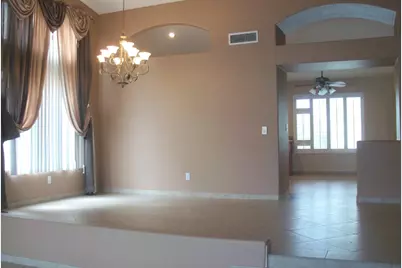 19216 N 54th Lane, Glendale, AZ 85308 - Photo 3
