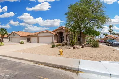 19029 N 36th Street, Phoenix, AZ 85050 - Photo 3