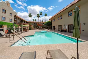 10330 W Thunderbird Blvd, Sun City, AZ 85351 - Photo 21