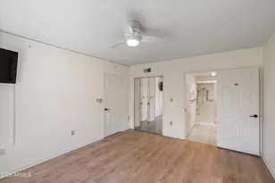 10330 W Thunderbird Blvd, Sun City, AZ 85351 - Photo 15