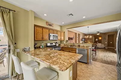 923 E Waterview Place, Chandler, AZ 85249 - Photo 11