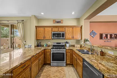 923 E Waterview Place, Chandler, AZ 85249 - Photo 9