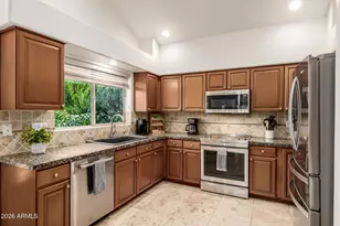 5544 E Helena Dr, Scottsdale, AZ 85254 - Photo 19
