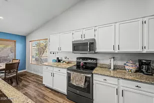 1863 S Spartan St, Gilbert, AZ 85233 - Photo 13