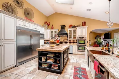 3437 E Equestrian Trail, Phoenix, AZ 85044 - Photo 3