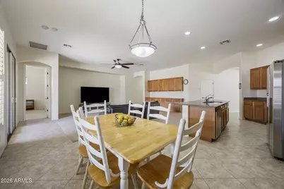 2328 W Blaylock Drive, Phoenix, AZ 85085 - Photo 11