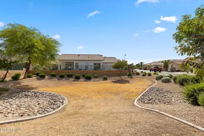 18273 N Canal Drive, Surprise, AZ 85374 - Photo 27
