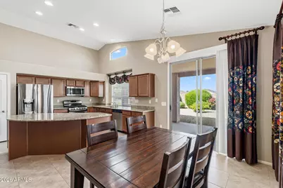 18273 N Canal Drive, Surprise, AZ 85374 - Photo 15