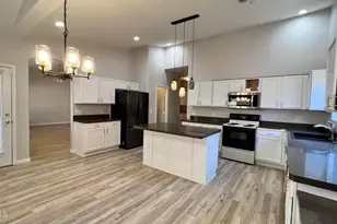 495 N Bluejay Dr, Gilbert, AZ 85234 - Photo 5