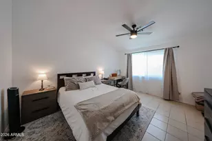 11301 W Golden Ln, Peoria, AZ 85345 - Photo 17