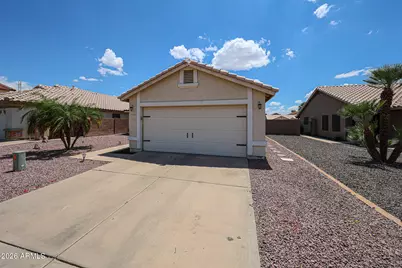 11301 W Golden Lane, Peoria, AZ 85345 - Photo 3