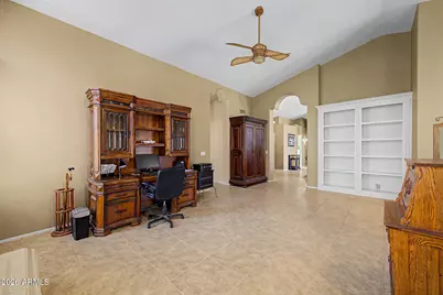 649 W Muirwood Drive, Phoenix, AZ 85045 - Photo 11