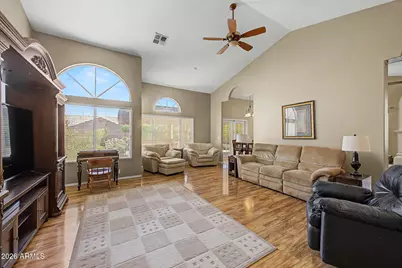 649 W Muirwood Drive, Phoenix, AZ 85045 - Photo 9