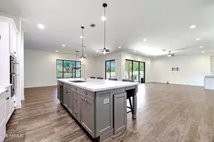 4310 E Kings Ave, Phoenix, AZ 85032 - Photo 9