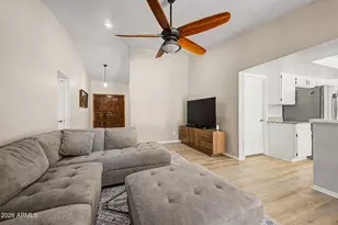 4633 E Redfield Rd, Phoenix, AZ 85032 - Photo 9