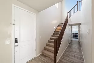 2345 W Gloria Ln, Phoenix, AZ 85085 - Photo 9