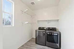 2345 W Gloria Ln, Phoenix, AZ 85085 - Photo 13