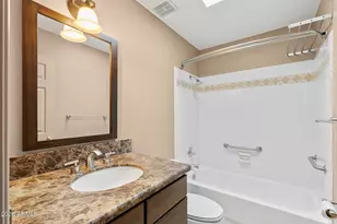 735 E Gardenia Dr, Phoenix, AZ 85020 - Photo 25