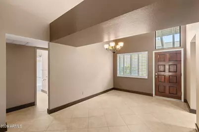 735 E Gardenia Drive, Phoenix, AZ 85020 - Photo 5