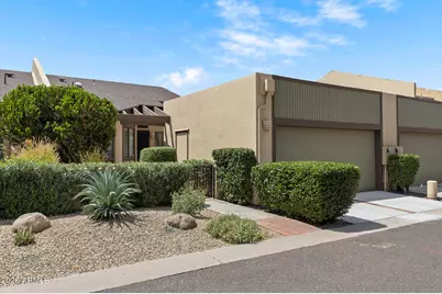 735 E Gardenia Drive, Phoenix, AZ 85020 - Photo 33