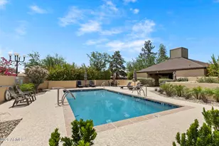735 E Gardenia Dr, Phoenix, AZ 85020 - Photo 31