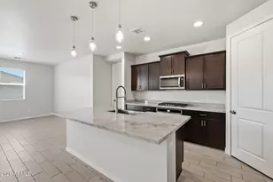 5533 W Walatowa St, Phoenix, AZ 85041 - Photo 9