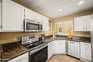 19400 N Westbrook Pkwy, Peoria, AZ 85382 - Photo 3